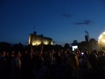 FZ006508 Crowd at Cardiff Castle.jpg